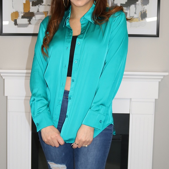 Munekawear Silk Button-Down Blouse - Picture 3 of 6